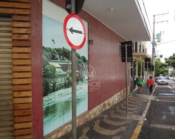 Salão Comercial de Esquina Para Alugar Centro Piracicaba