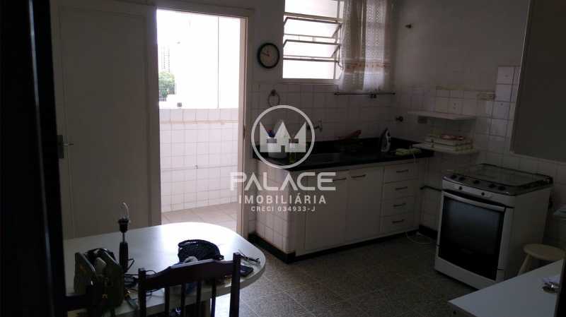 Imagens do imóveis Apartamento -  / Residencial / Centro