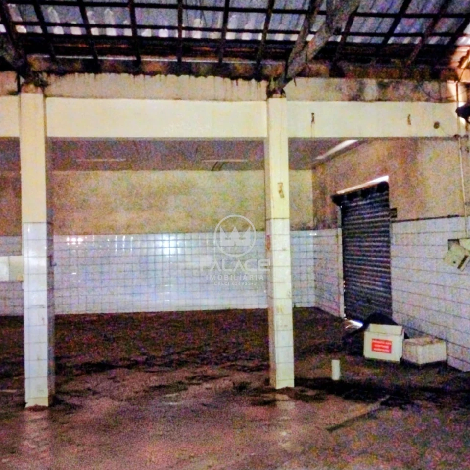 Barracão disponivel para locação