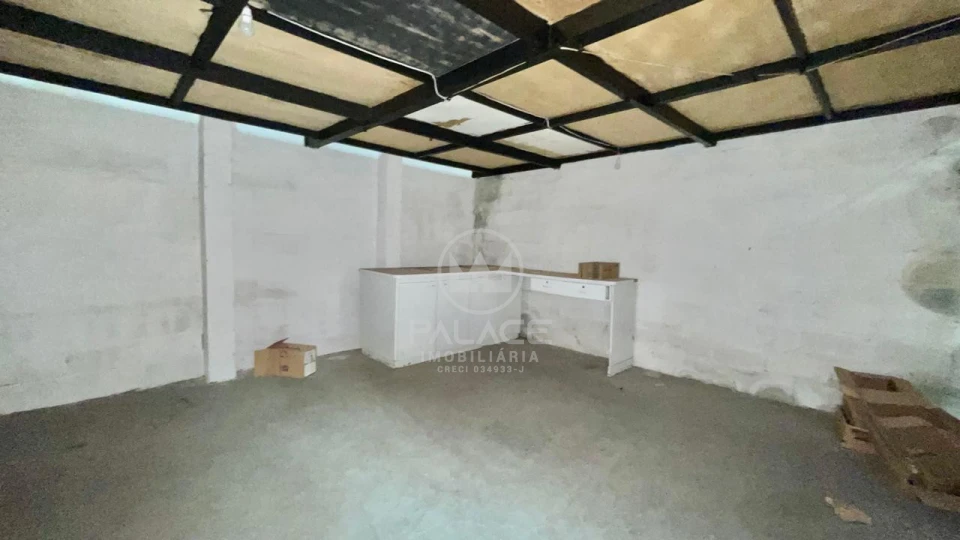 Imagens do imóveis Barracão para alugar, 500m² por RS 3.500,00-mês - Estância Lago Azul (Ártemis) - Piracicaba-SP