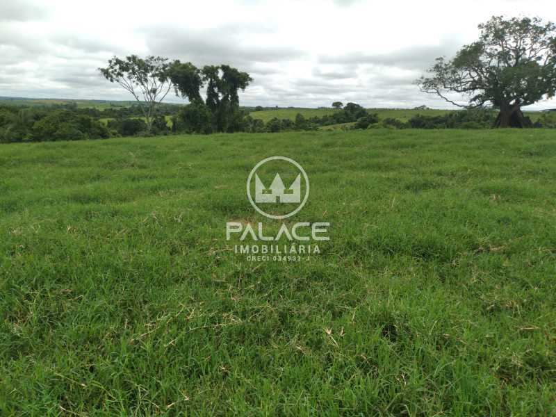 Imagens do imóveis sítio à venda em área rural, tietê 3 quartos 121000m²