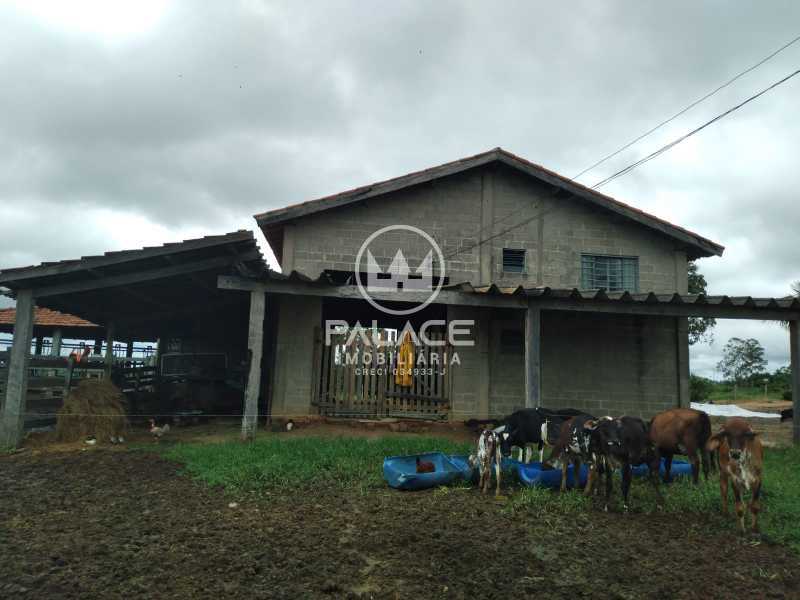 Imagens do imóveis sítio à venda em área rural, tietê 3 quartos 121000m²