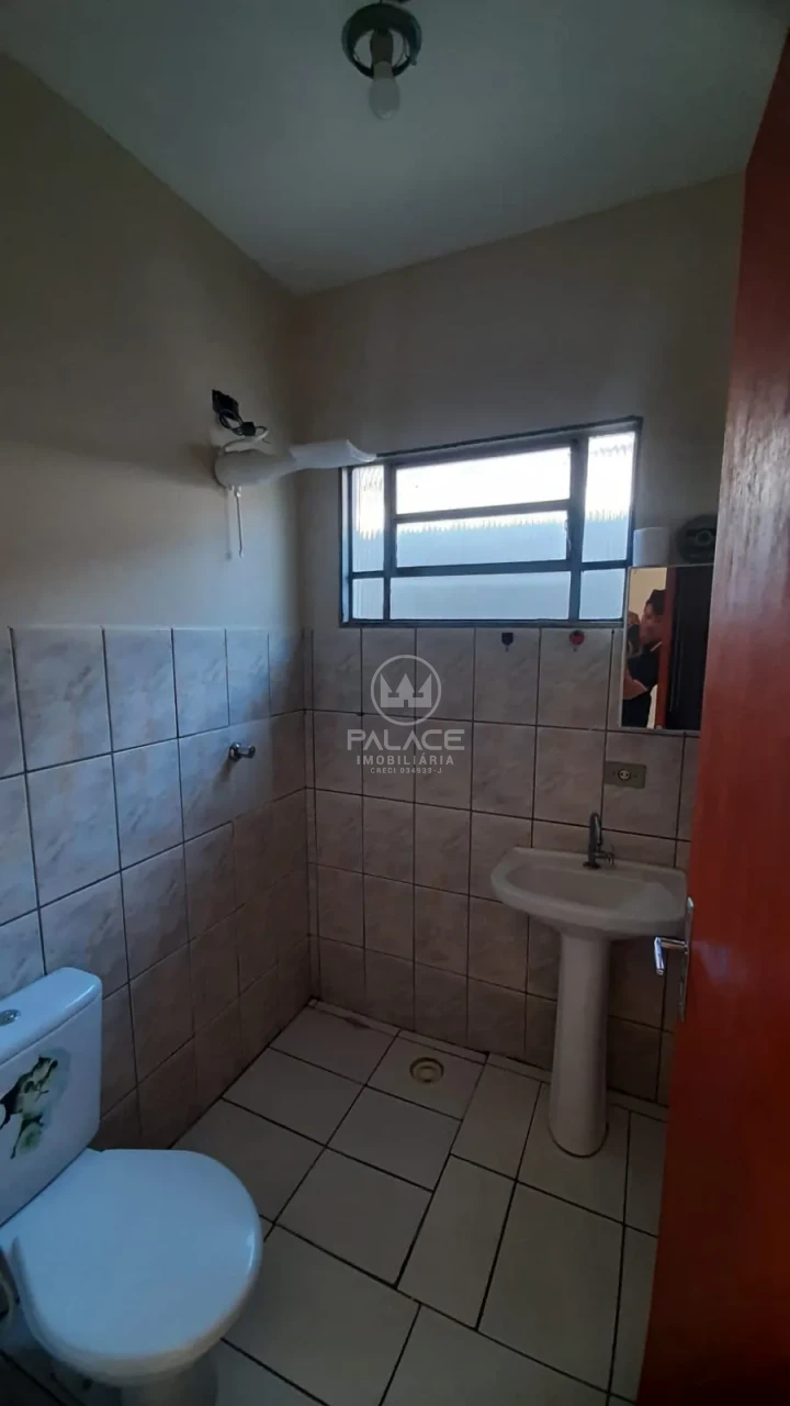 CASA PARA LOCAÇÃO / 2 QUARTOS / CHURRASQUEIRA/ AGUA BRANCA