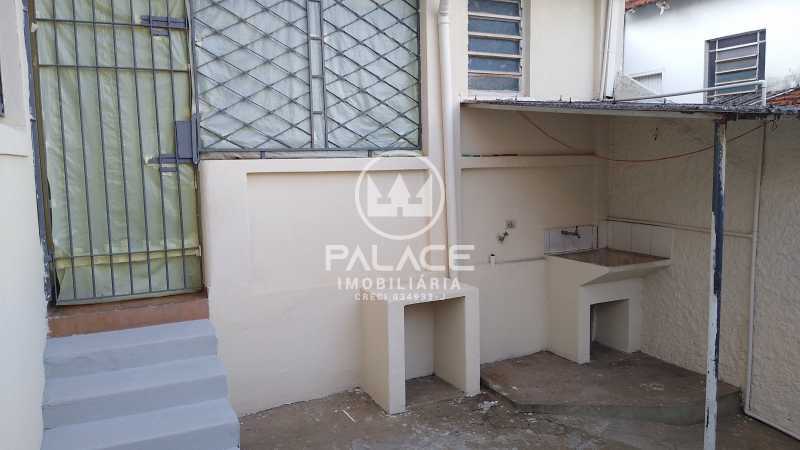 Imagens do imóveis Casa de rua -  / Residencial / Centro