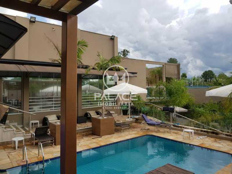 Casa alto padrão a venda no Condomínio Colinas de Piracicaba. Para pessoas de bom gosto. 6 suítes, 610m² de construção e 1.110m² de terreno - RS 