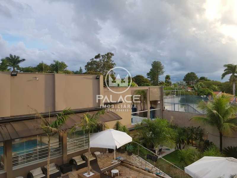 Casa alto padrão a venda no Condomínio Colinas de Piracicaba. Para pessoas de bom gosto. 6 suítes, 610m² de construção e 1.110m² de terreno - RS 