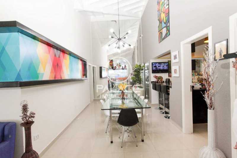 Casa alto padrão a venda no Condomínio Colinas de Piracicaba. Para pessoas de bom gosto. 6 suítes, 610m² de construção e 1.110m² de terreno - RS 