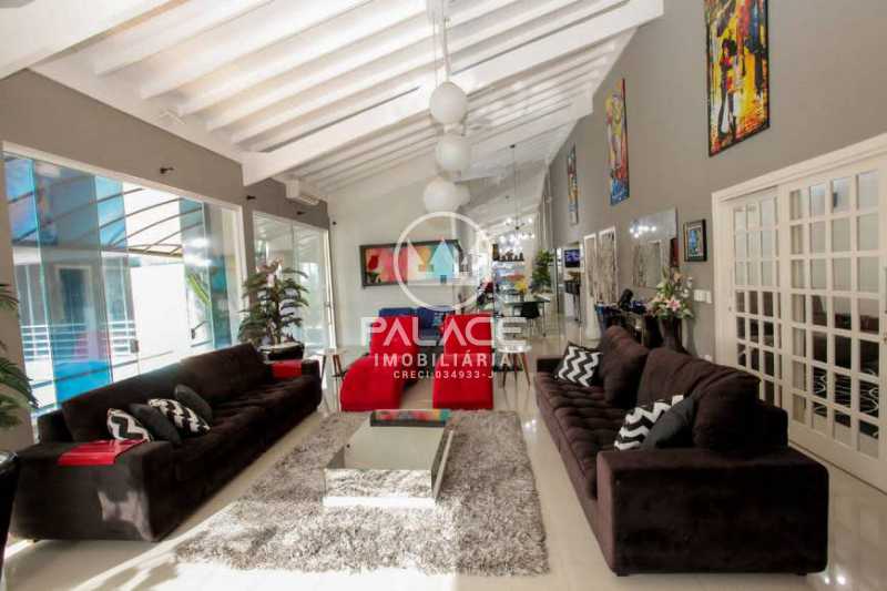 Casa alto padrão a venda no Condomínio Colinas de Piracicaba. Para pessoas de bom gosto. 6 suítes, 610m² de construção e 1.110m² de terreno - RS 