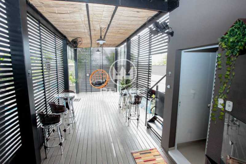 Casa alto padrão a venda no Condomínio Colinas de Piracicaba. Para pessoas de bom gosto. 6 suítes, 610m² de construção e 1.110m² de terreno - RS 