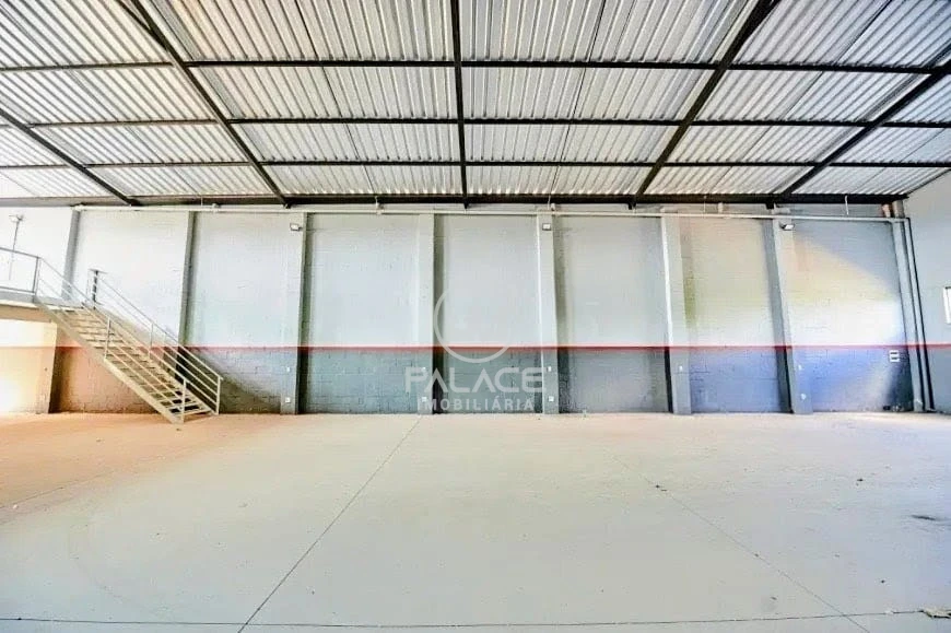 Barracão disponivel para locação