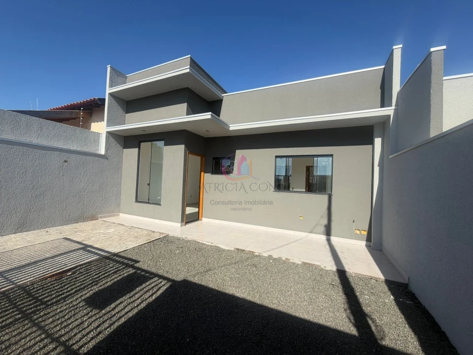 Casa geminada a venda no Jd. São Paulo II
