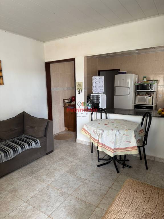 Venda de Duas Casas Jardim Imperial