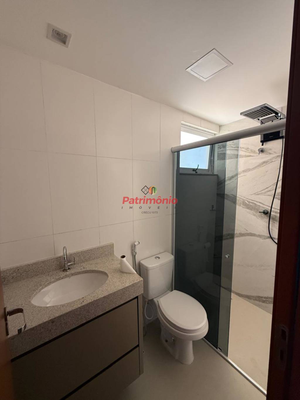 Venda apartamento Floral Paraíso
