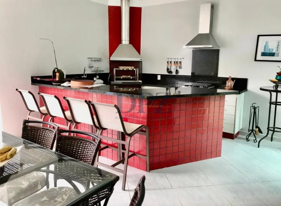 Casa em condomínio no OuroVille