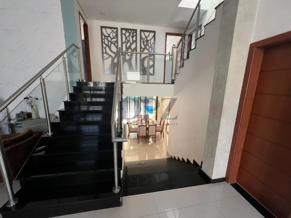 Casa contemporânea a venda no Centro | Itapetininga