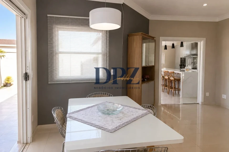 SOBRADO LUXO  CONDOMÍNIO OUROVILLE