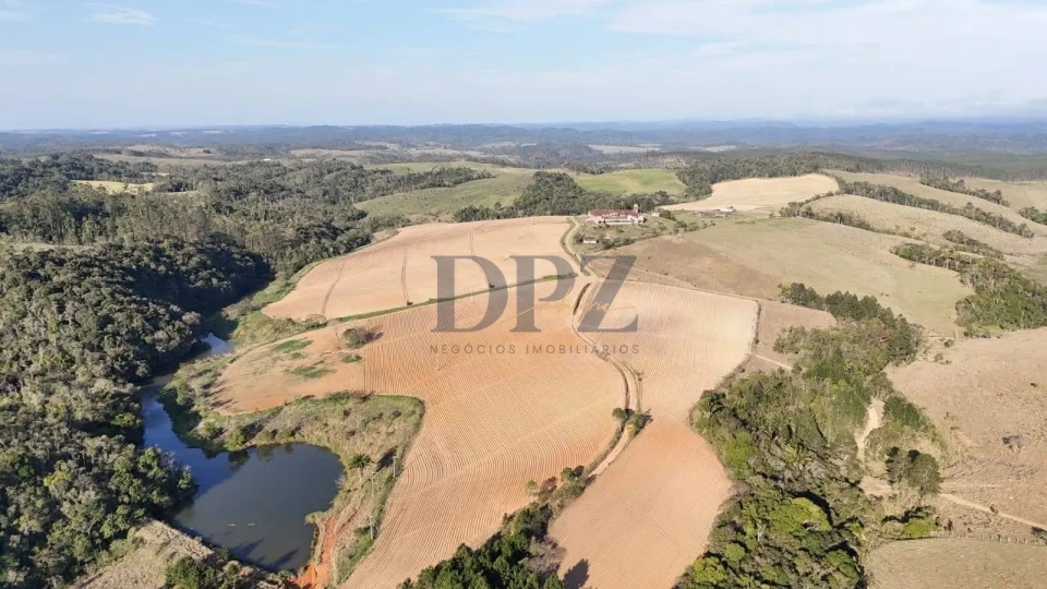 EXCELENTE FAZENDA A VENDA EM SÃO MIGUEL ARCANJO - SP