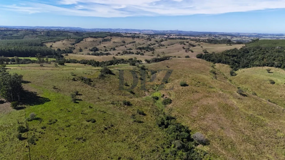 Fazenda À Venda em Angatuba/SP