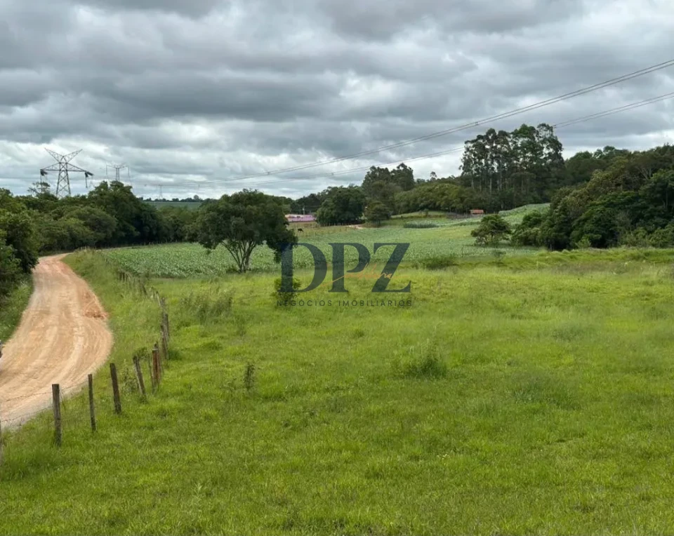 Imagens do imóveis TERRENO BAIRRO MATO SECO - ITAPETININGA/SP