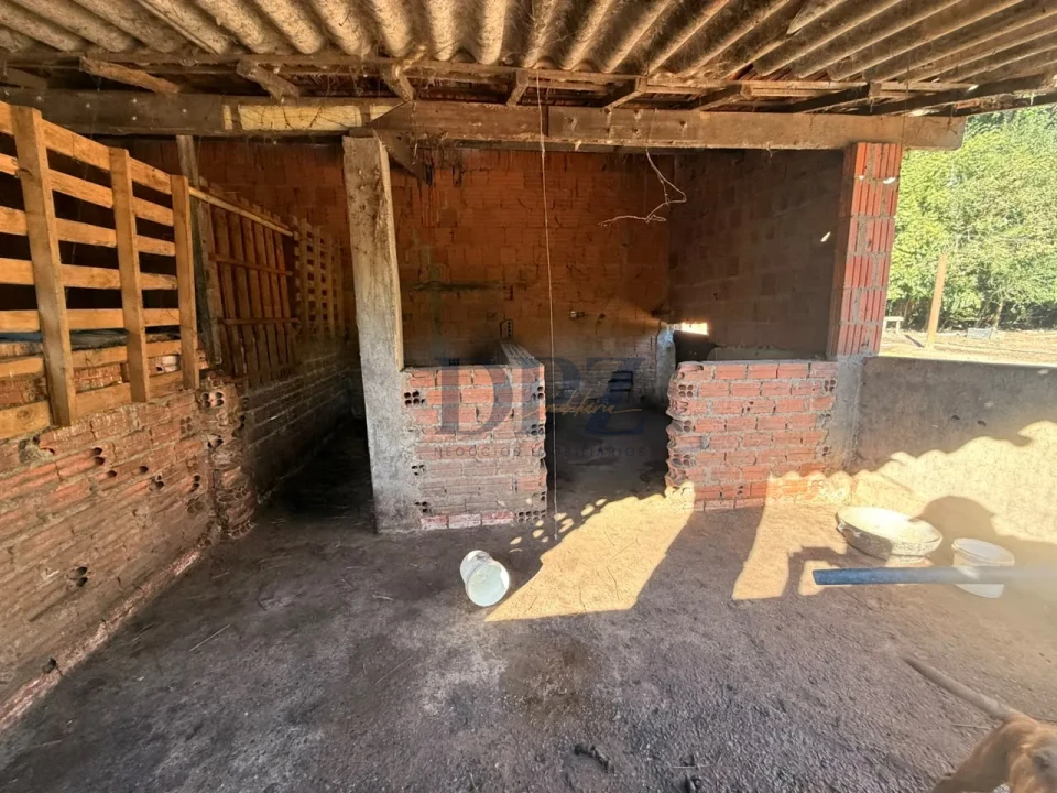 Chácara a venda no Bairro Porto Velho - Com casa de morada