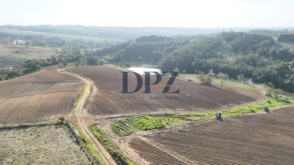 EXCELENTE FAZENDA A VENDA EM SÃO MIGUEL ARCANJO - SP
