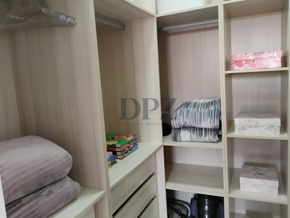 Sobrado de Alto Padrão | 299 m² Construídos | 3 Suítes | Área Gourmet