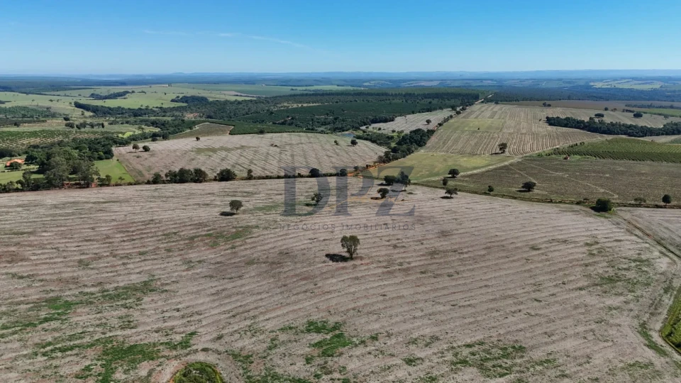 Fazenda À Venda em Angatuba/SP