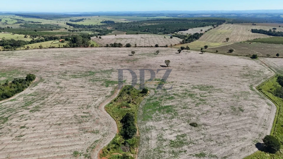 Fazenda À Venda em Angatuba/SP