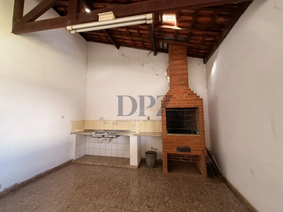 Casa À Venda próximo ao Shopping de Itapetininga