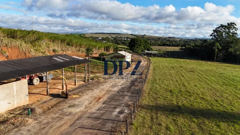Sítio a Venda em São Miguel Arcanjo - SP.