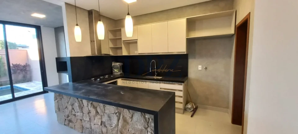 Imagens do imóveis Casa Em Condomínio À Venda Golden Ville Itapetininga