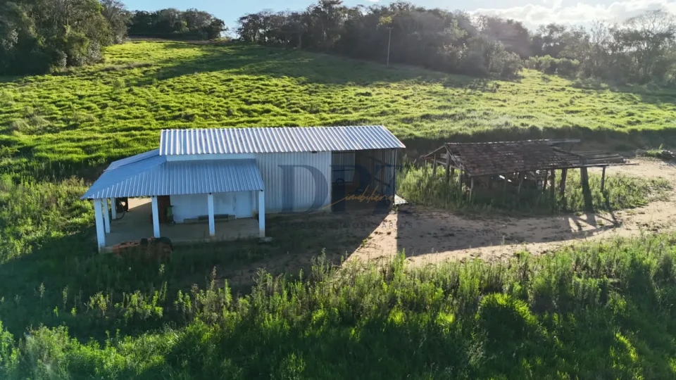 Imagens do imóveis Excelente Fazenda À Venda em Angatuba-SP
