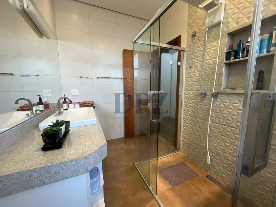 Imagens do imóveis CASA DE ALTO PADRÃO À VENDA – CONDOMÍNIO SPAZIO VERDE I - itapetininga