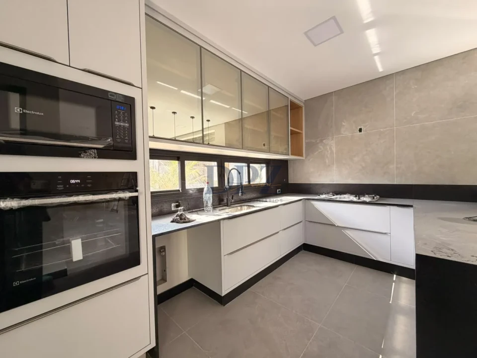 Casa em condomínio à venda Portal dos Pinheiros