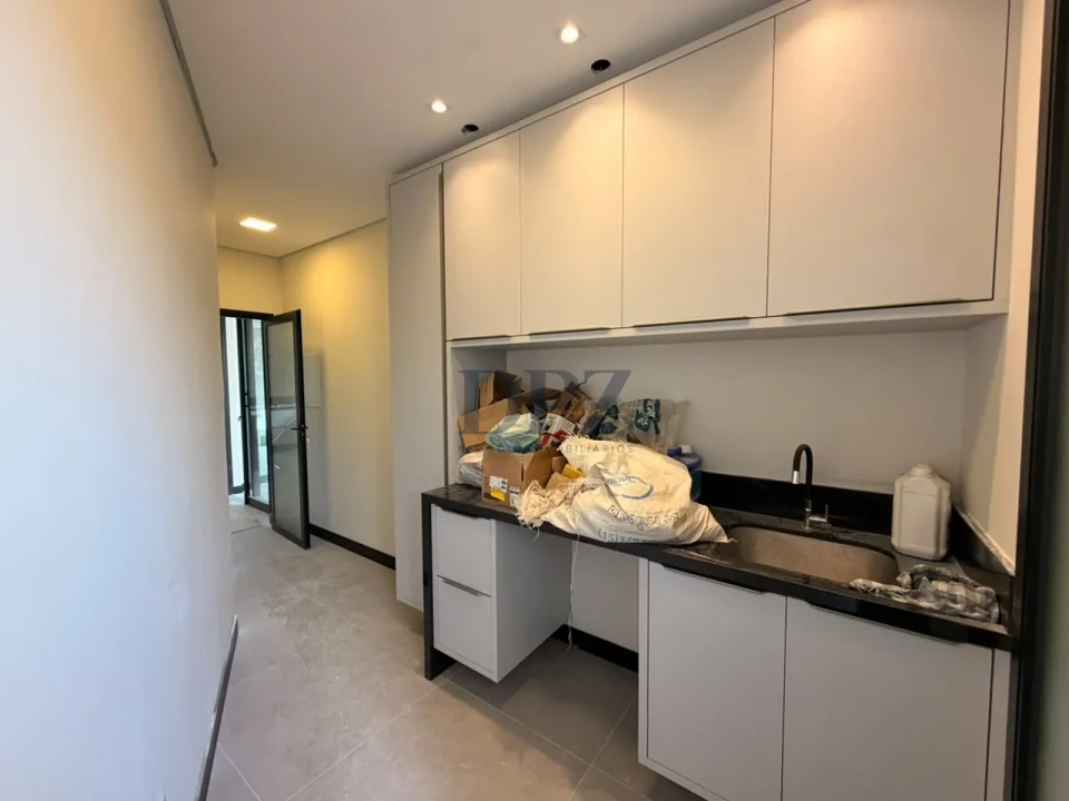 Casa em condomínio à venda Portal dos Pinheiros