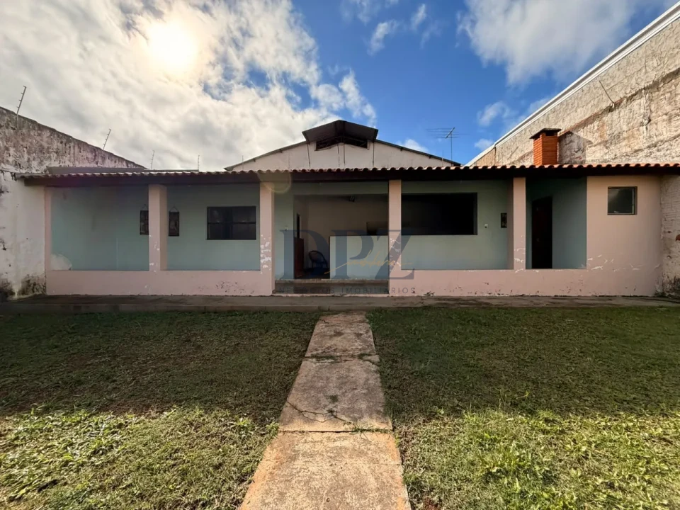 Casa À Venda próximo ao Shopping de Itapetininga