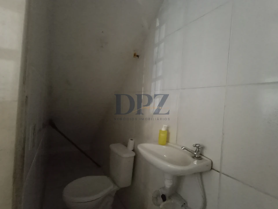 Ponto Comercial + Residência Superior  no Centro de Itapetininga