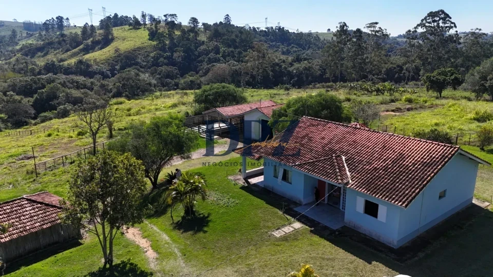Imagens do imóveis Fazenda/Sítios/Chácaras À Venda Centro São Miguel Arcanjo