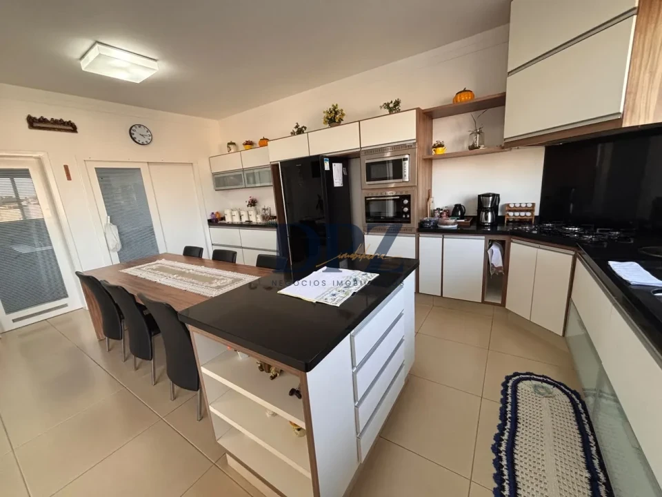 Imagens do imóveis Casa Em Condomínio À Venda Ouroville Itapetininga