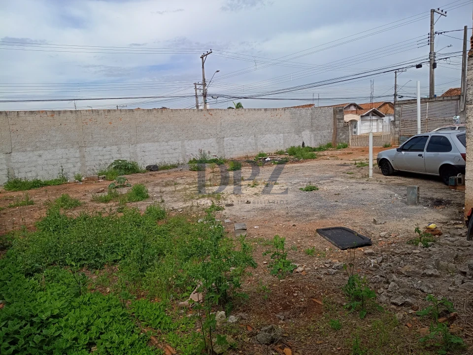 Galpão Comercial + Amplo Terreno + Casa fundos | Centro de Itapetininga