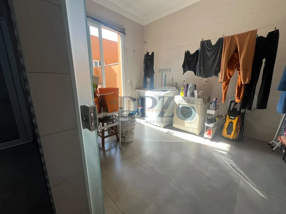 Imagens do imóveis CASA DE ALTO PADRÃO À VENDA – CONDOMÍNIO SPAZIO VERDE I - itapetininga