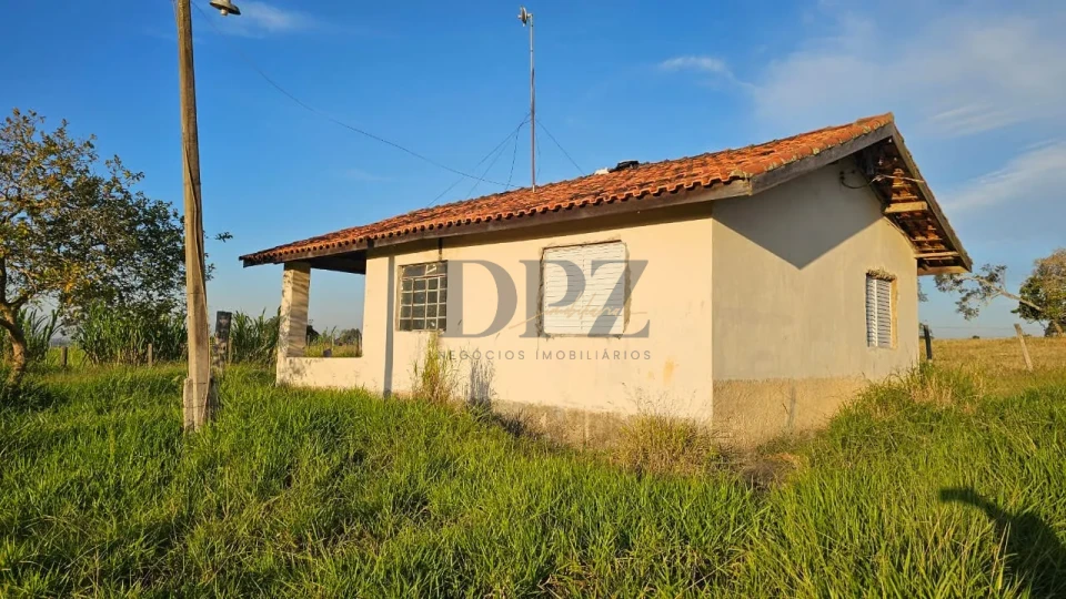EXCELENTE SÍTIO A VENDA NA REGIÃO DE SOROCABA/SP