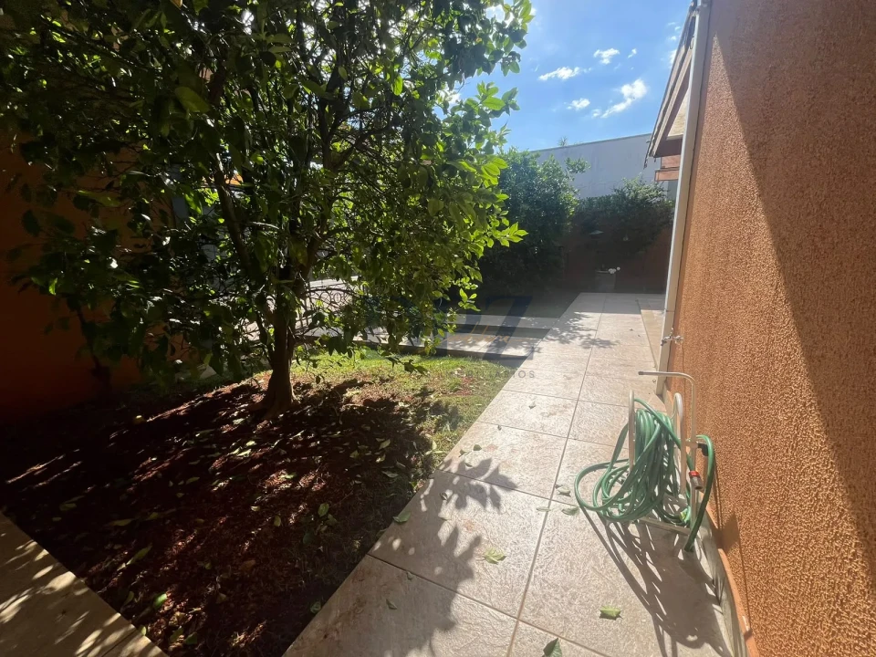 Imagens do imóveis CASA DE ALTO PADRÃO À VENDA – CONDOMÍNIO SPAZIO VERDE I - itapetininga