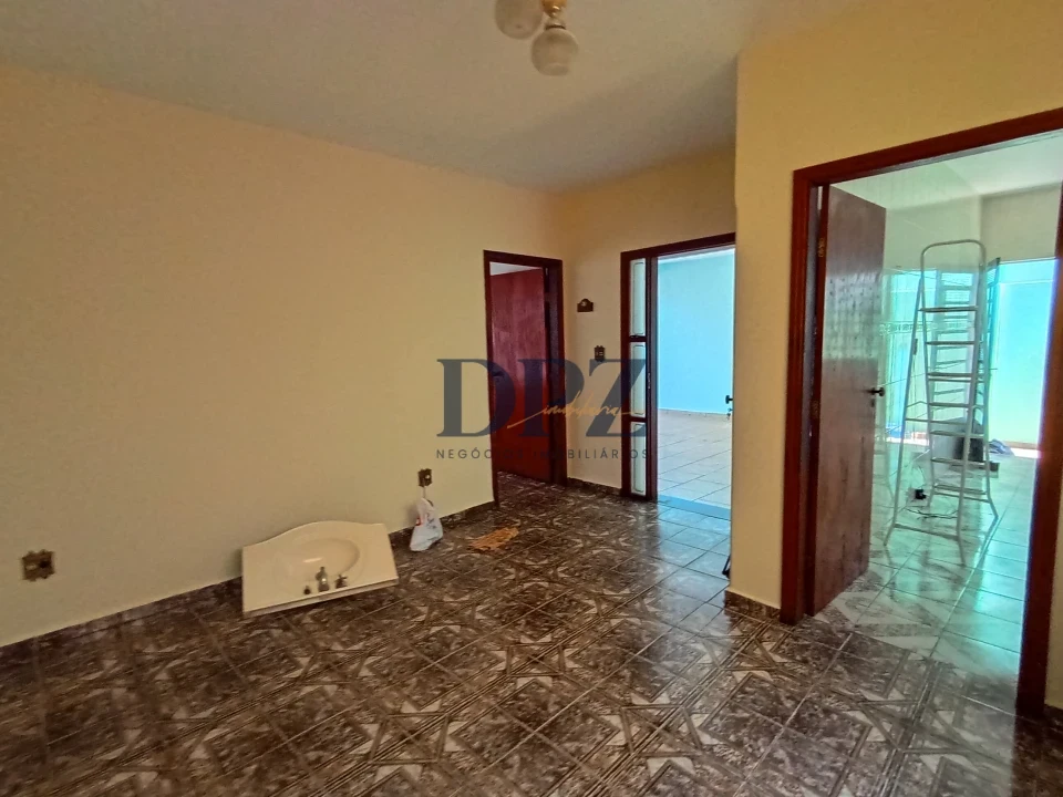 Casa com 2 suítes | Vila Santana em Itapetininga | Excelente Localização