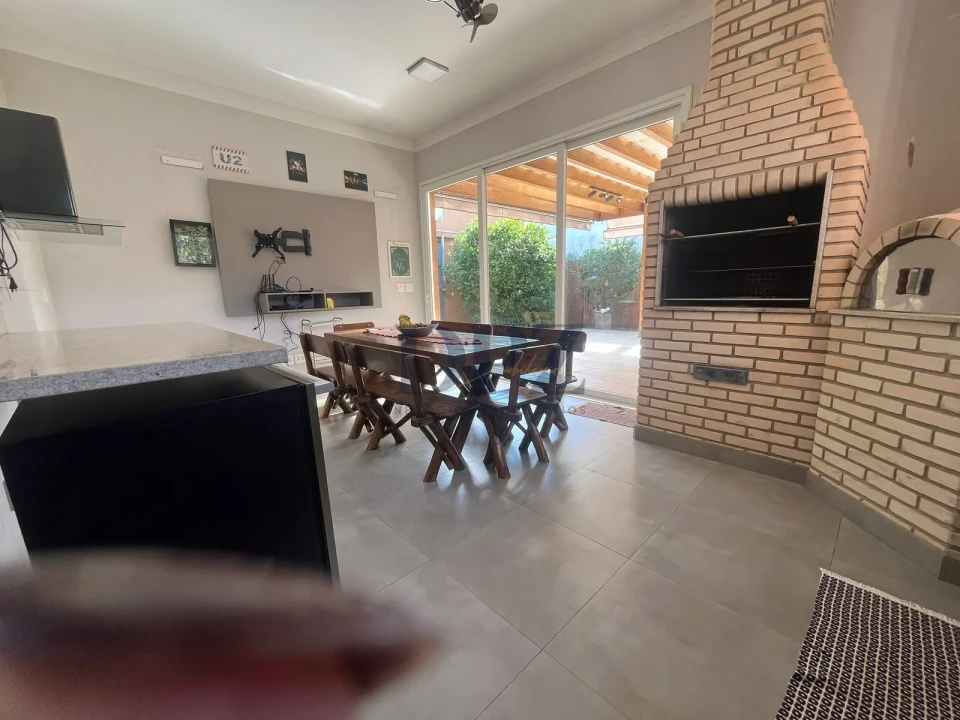 Imagens do imóveis CASA DE ALTO PADRÃO À VENDA – CONDOMÍNIO SPAZIO VERDE I - itapetininga