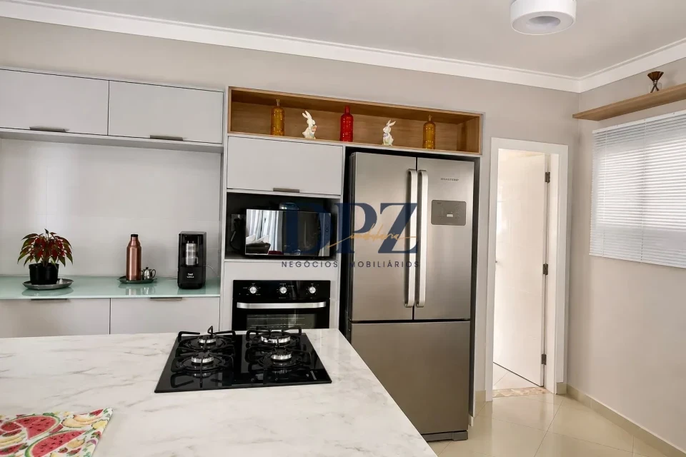 SOBRADO LUXO  CONDOMÍNIO OUROVILLE