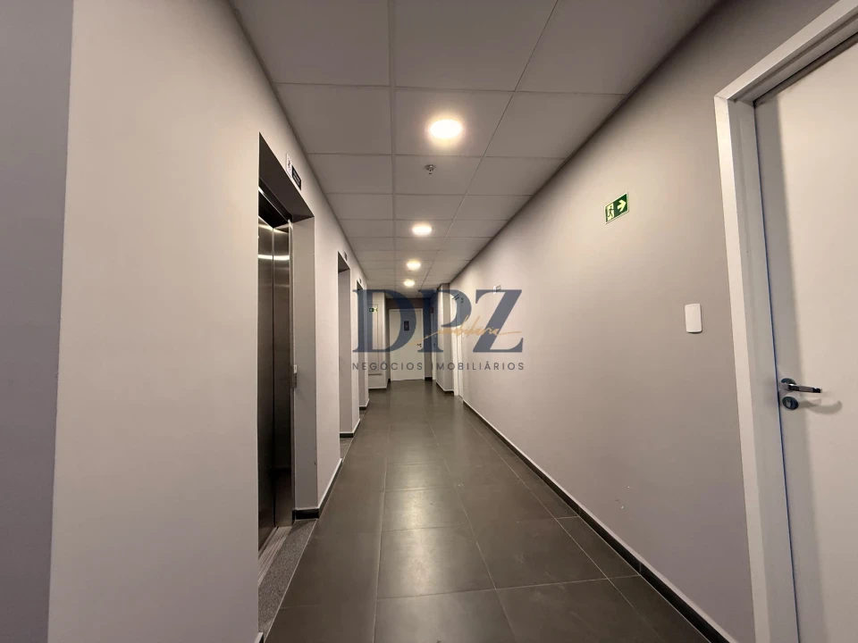 LARIZZATE  BOULEVARD  & OFFICES