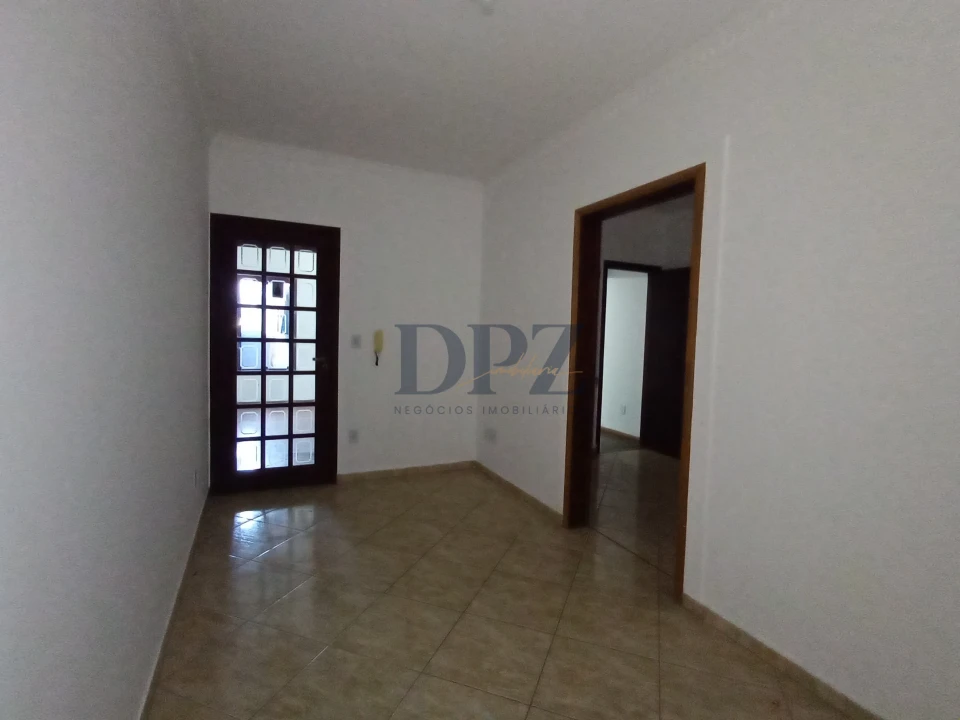 SOBRADO DUPLO NO CENTRO DE ITAPETININGA | 2 CASAS INDEPENDENTES