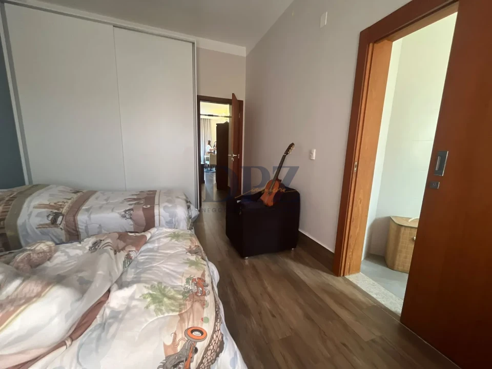 Imagens do imóveis CASA DE ALTO PADRÃO À VENDA – CONDOMÍNIO SPAZIO VERDE I - itapetininga