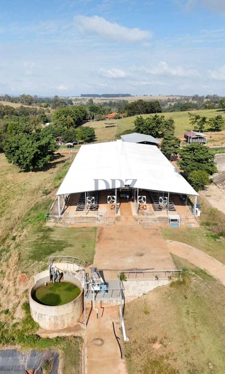 EXCELENTE FAZENDA LEITEIRA E PECUÁRIA A VENDA NA REGIÃO DE ITAPETININGA-SP